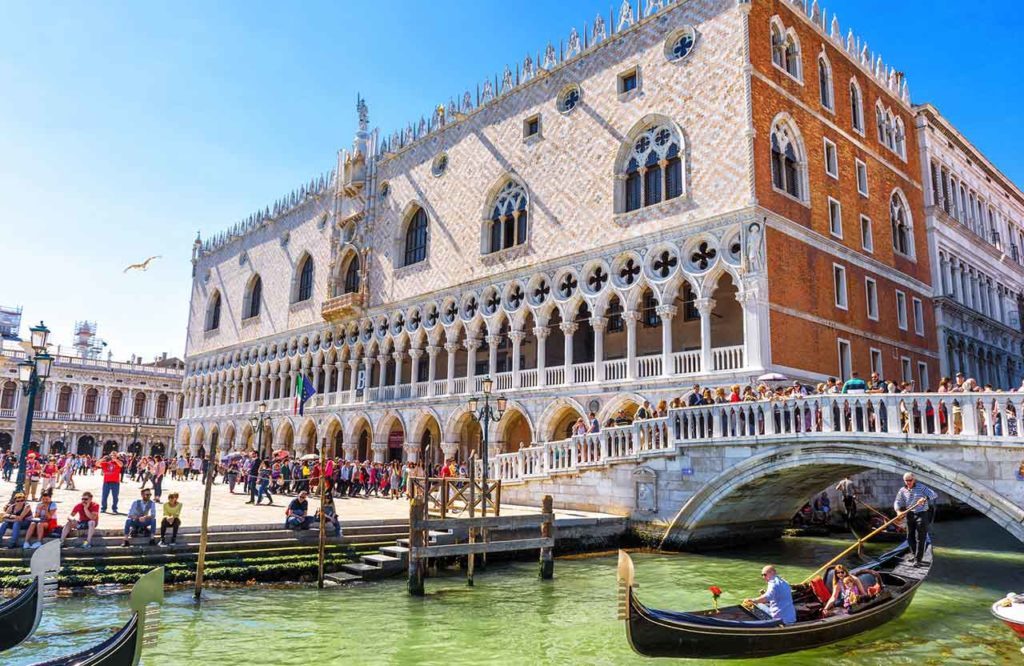 Temps d'attente aux monuments de Venise