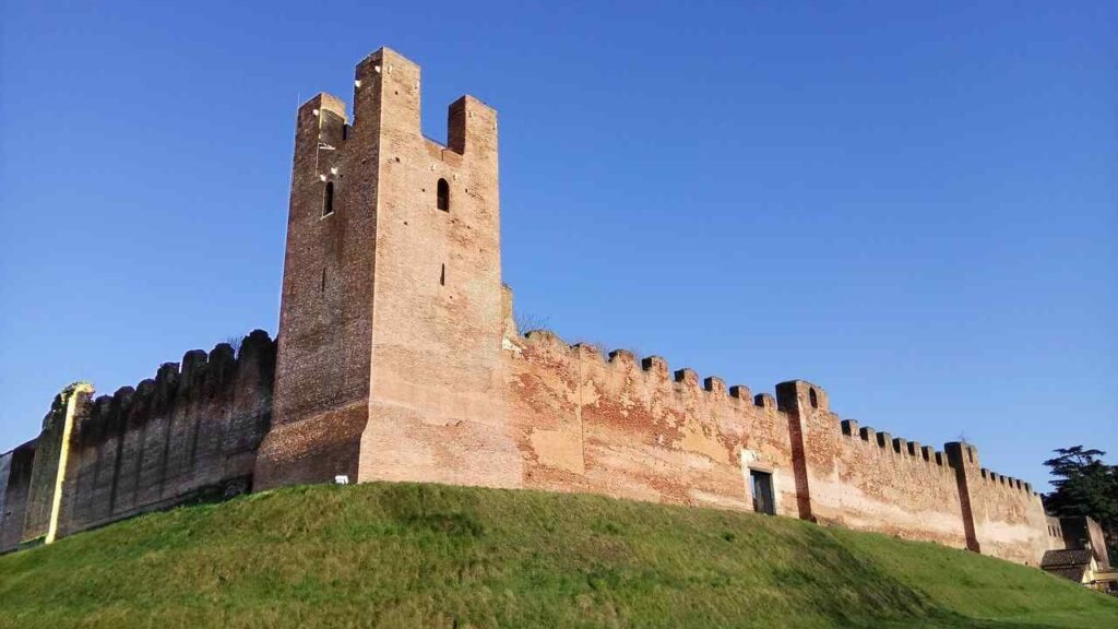 Castelfranco Veneto - Impressionnantes fortifications