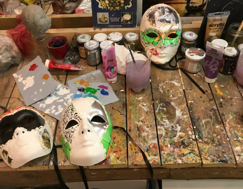 Participation à un atelier de fabrication de masques